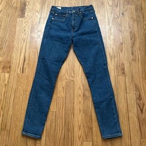 GAP High-Waisted Jeans